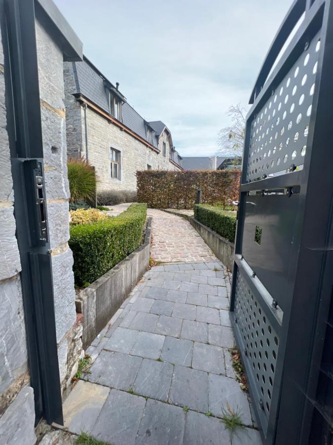 Le Presbytere De Sautour Luaran gambar